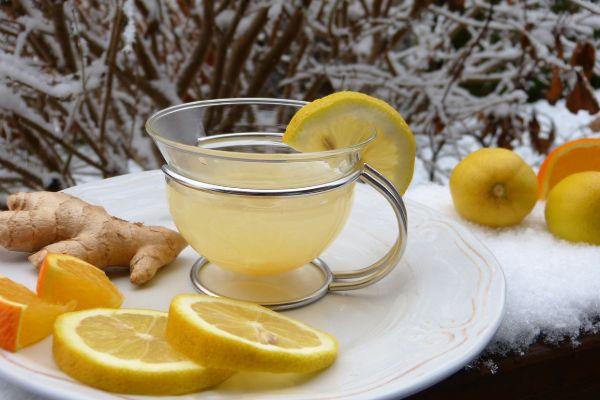 Té de limón con jengibre y miel