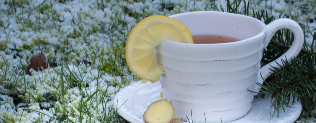 11 beneficios del té de limón para la salud que debes conocer y las mejores recetas