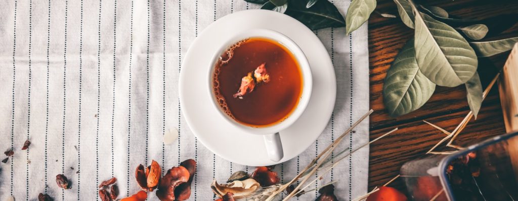 Los 10 mejores tés para adelgazar con la guía de desintoxicación de tés fáciles para 2022