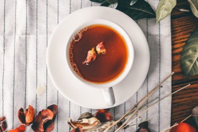 Los 10 mejores tés para adelgazar con la guía de desintoxicación de tés fáciles para 2022